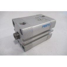 Boring 32 Slag 25 Festo ADN-32-25-I-P-A-EX4.Unused